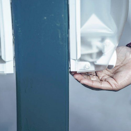 Tótem dispensador de gel hidroalcohólico