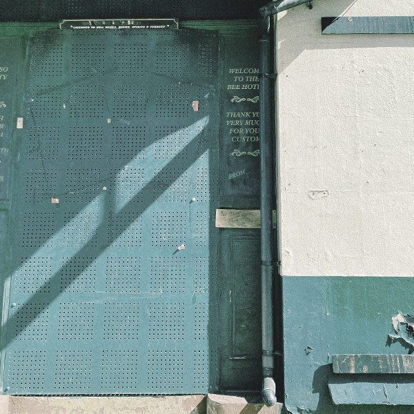 Puerta corredera de entrada