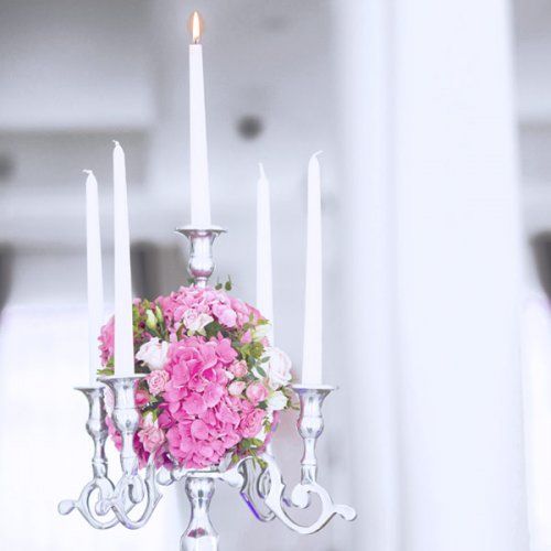 Portavelas de diseño en color blanco