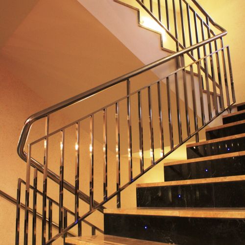 Escalera edificio | FACIM 1