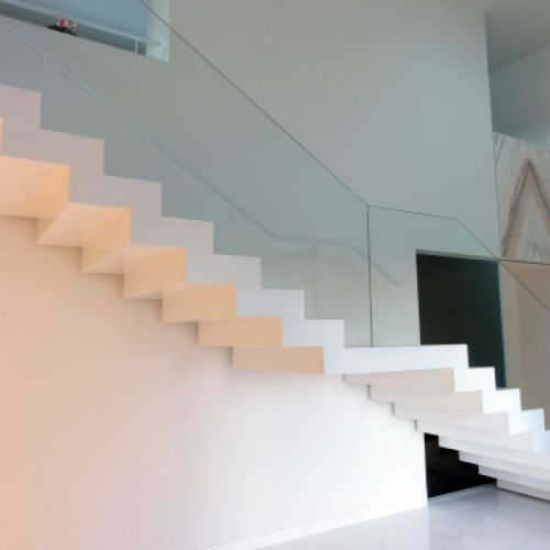 Barandilla en escalera volada | FACIM 102