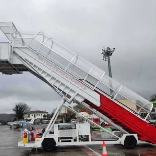 Instalación CANOPI a medida en escalera remolcable