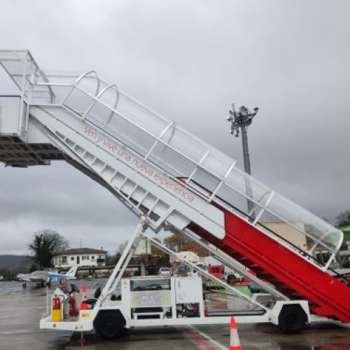 Instalación CANOPI a medida en escalera remolcable